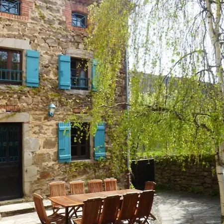 Landhuis Familial Avec Grande Terrasse A Auzat, Proche Baignades Et Sites Historiques *