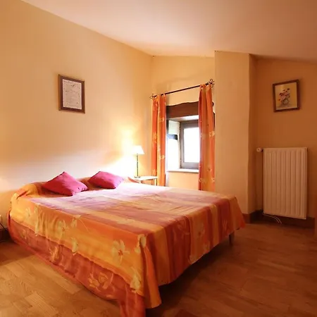 Familial Avec Grande Terrasse A Auzat, Proche Baignades Et Sites Historiques - Fr-1-582-183 * Villeneuve-d'Allier