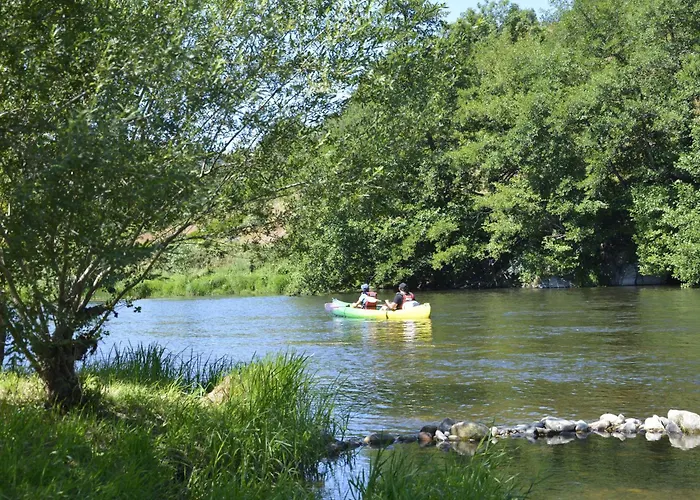 Holiday home Familial Avec Grande Terrasse A Auzat, Proche Baignades Et Sites Historiques - Fr-1-582-183 *